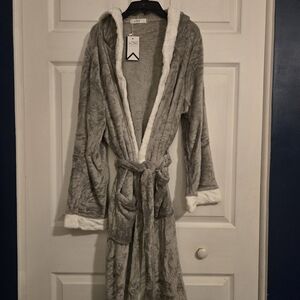 Luxurious Gray Hooded Robe